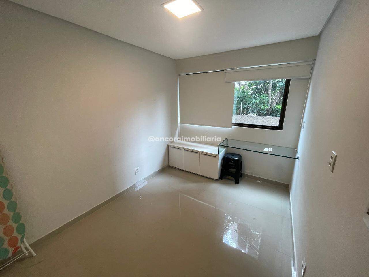 Apartamento para aluguel no Graças: 