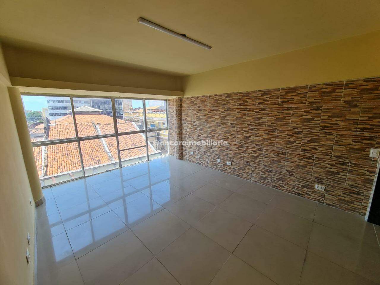 Sala para aluguel no Santo Antonio: