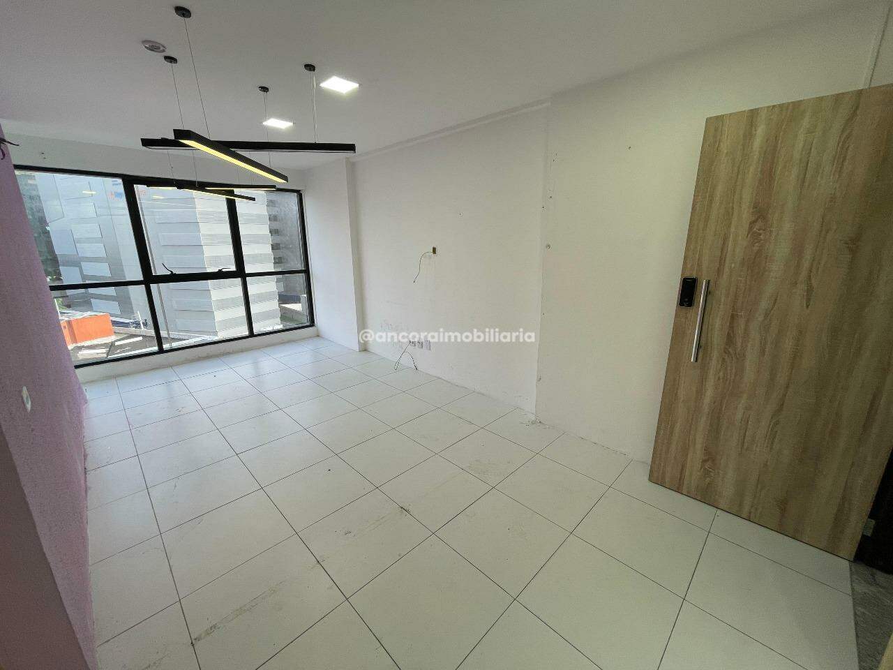 Sala para aluguel no Ilha do Leite: 