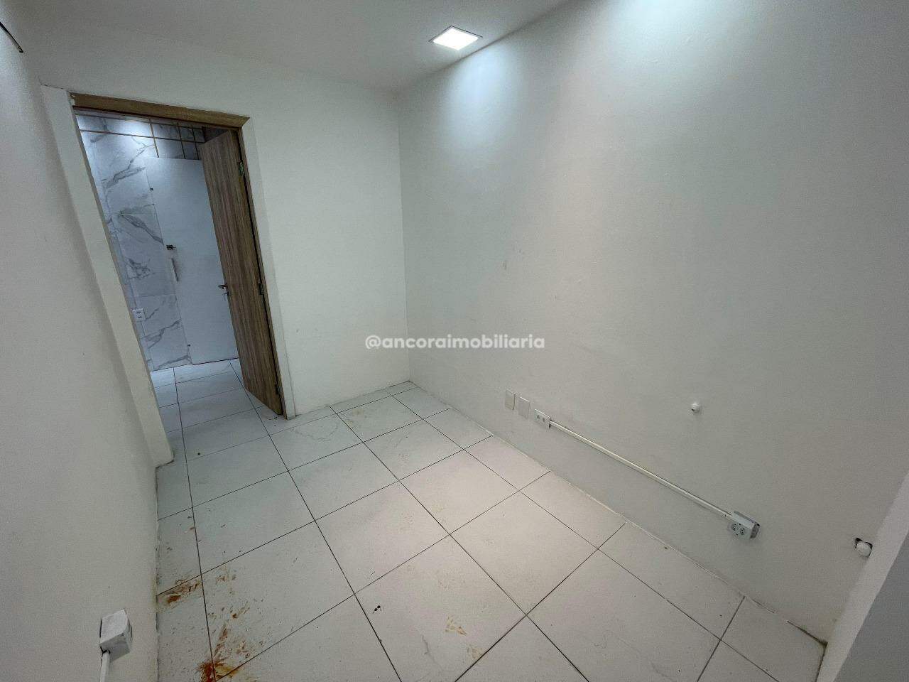 Sala para aluguel no Ilha do Leite: 
