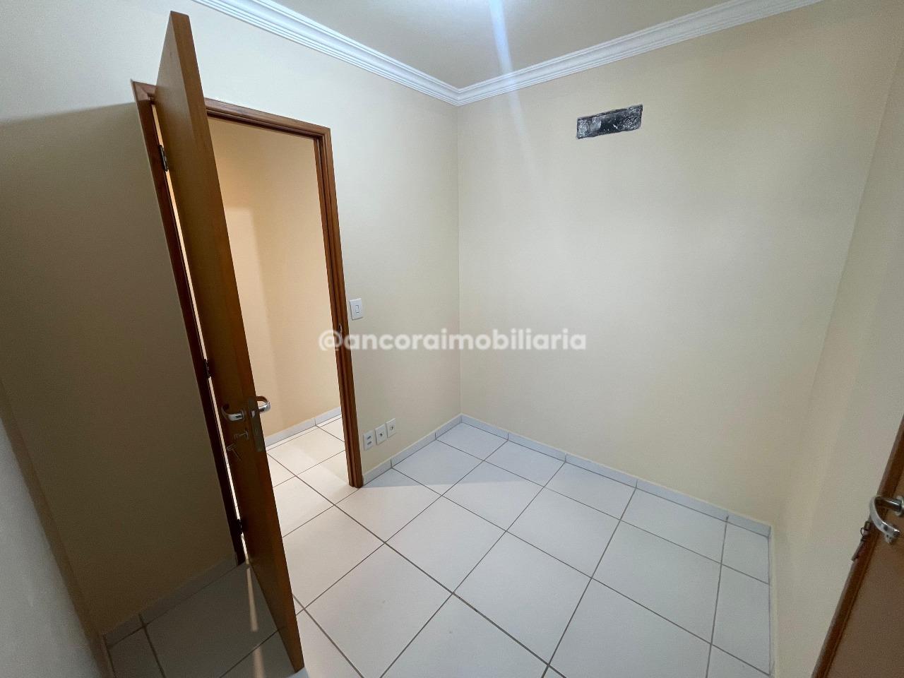 Apartamento para aluguel no Candeias: 