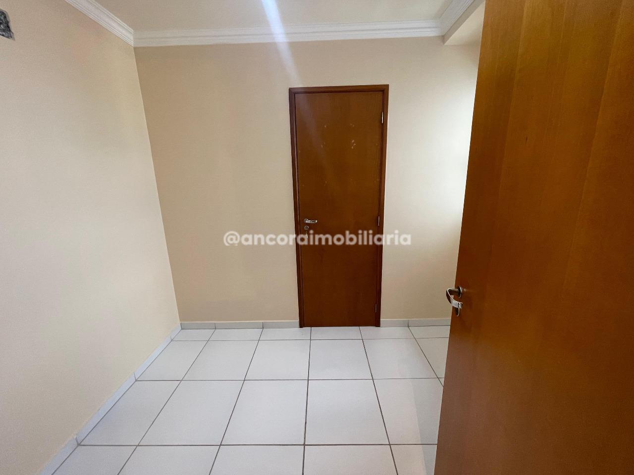 Apartamento para aluguel no Candeias: 