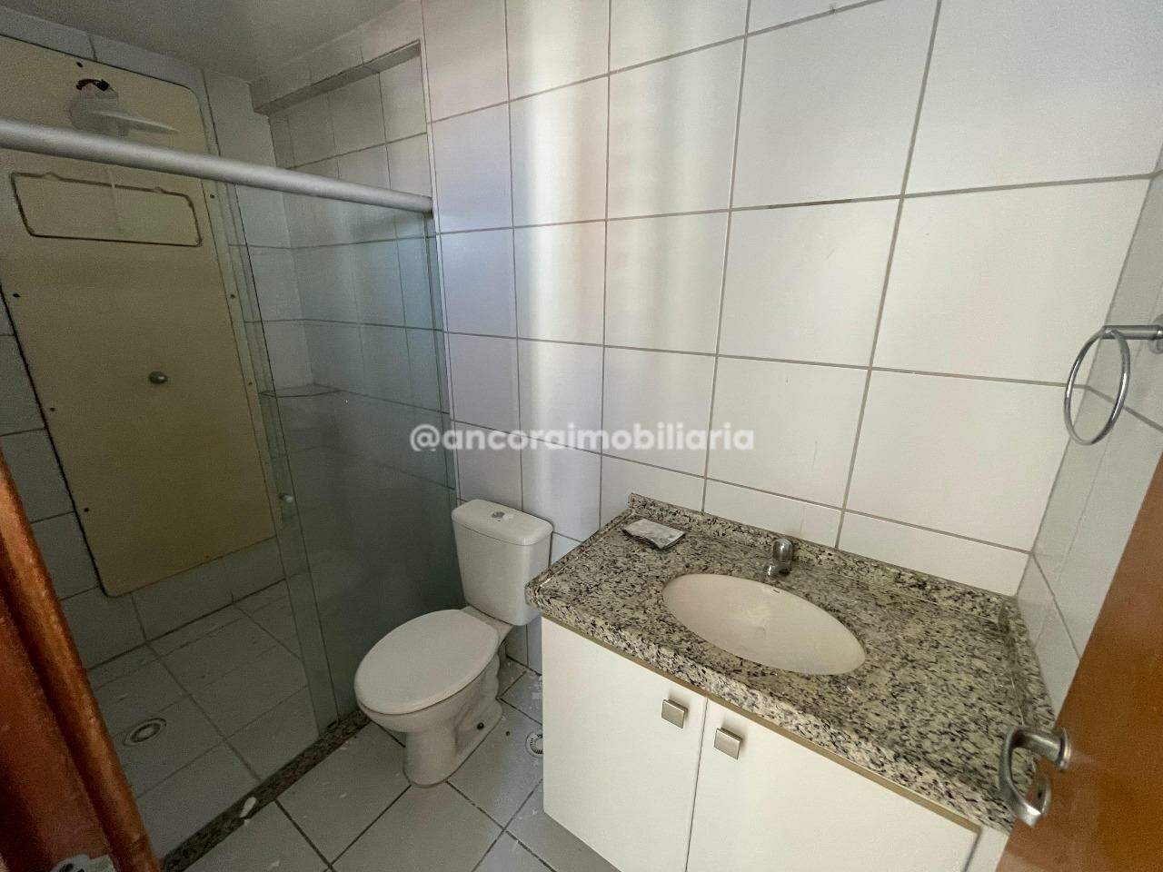 Apartamento para aluguel no Espinheiro: 