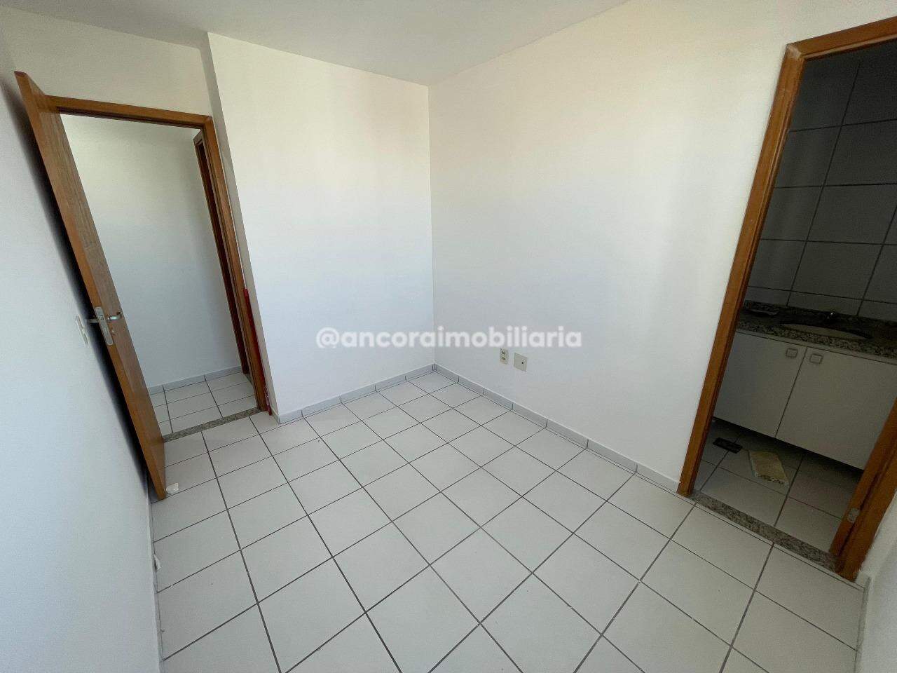 Apartamento para aluguel no Espinheiro: 