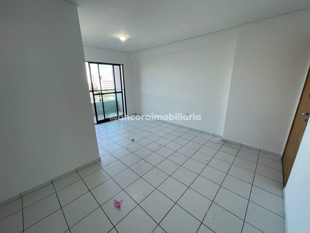 Apartamento para aluguel no Espinheiro: 