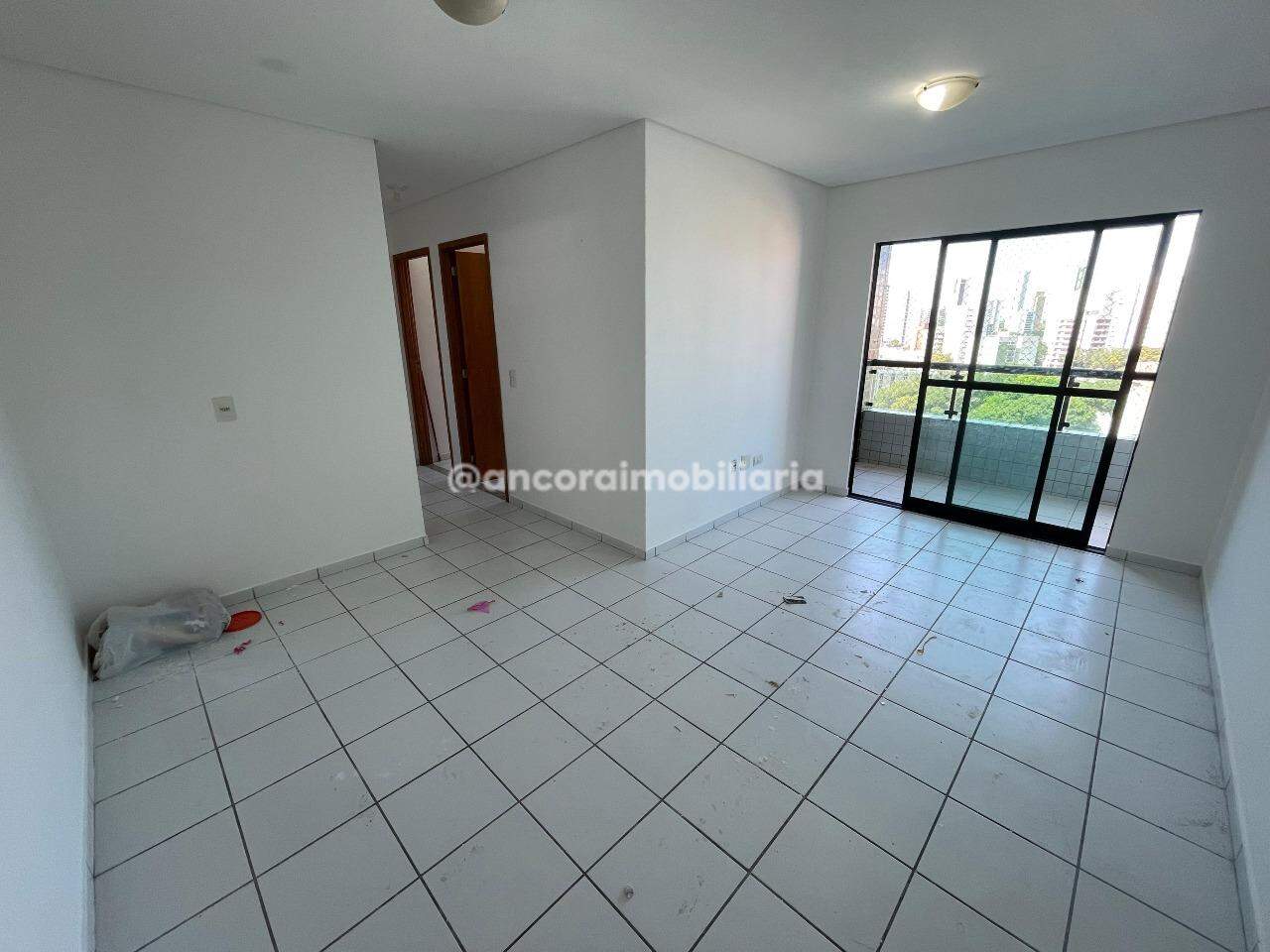 Apartamento para aluguel no Espinheiro: 