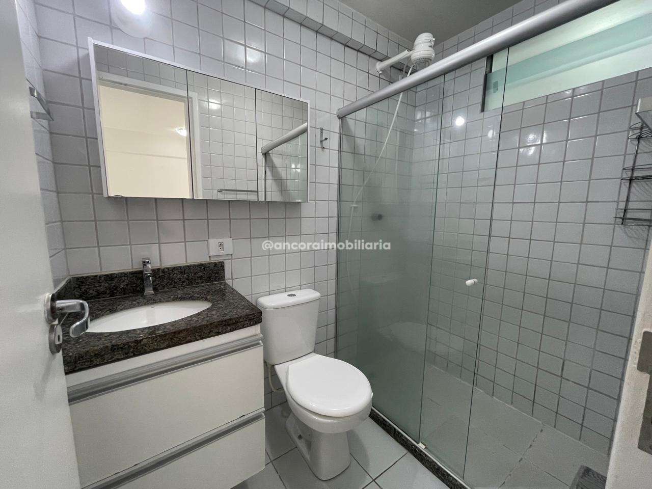 Apartamento para aluguel no Aflitos: 