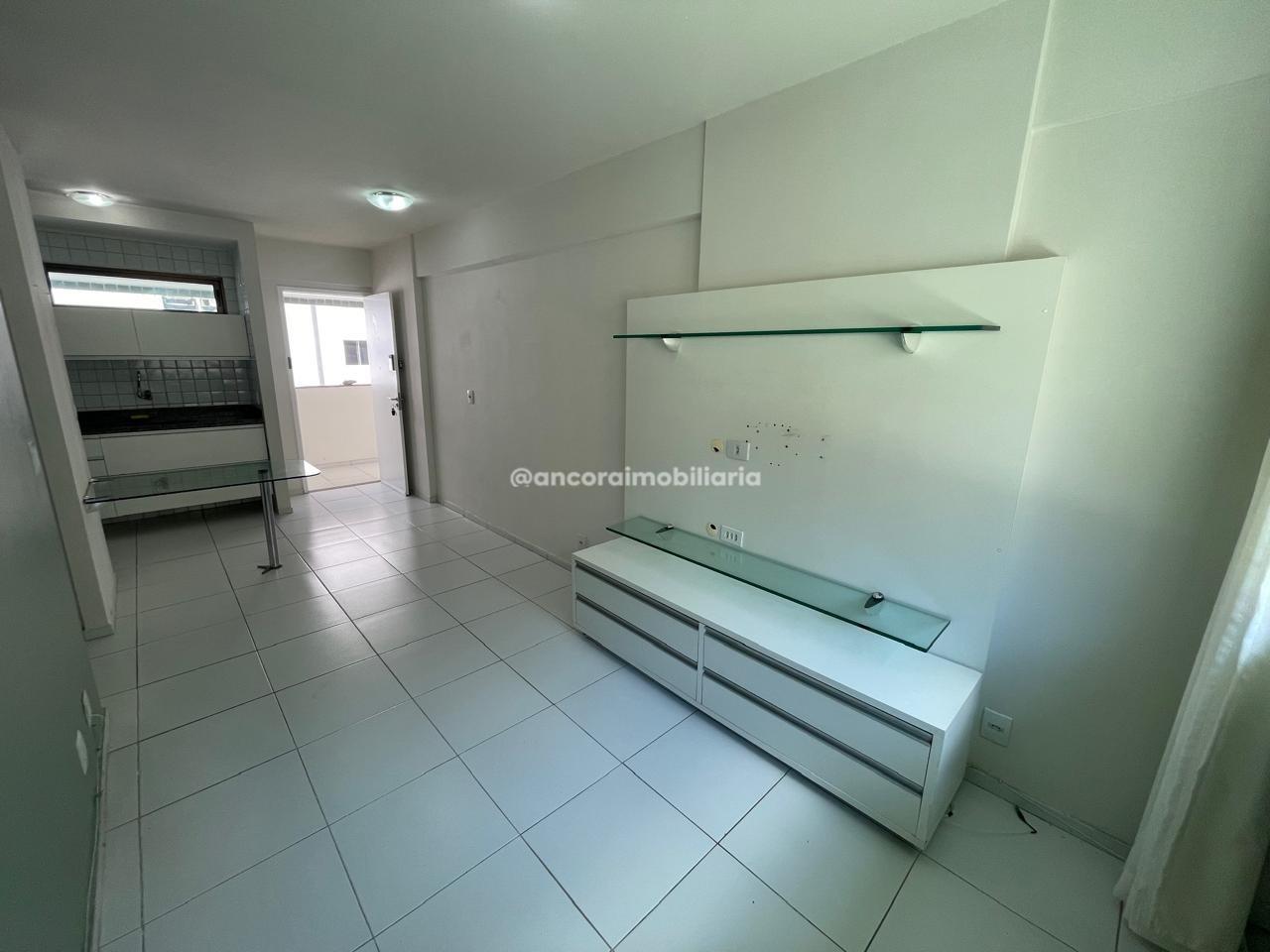 Apartamento para aluguel no Aflitos: 