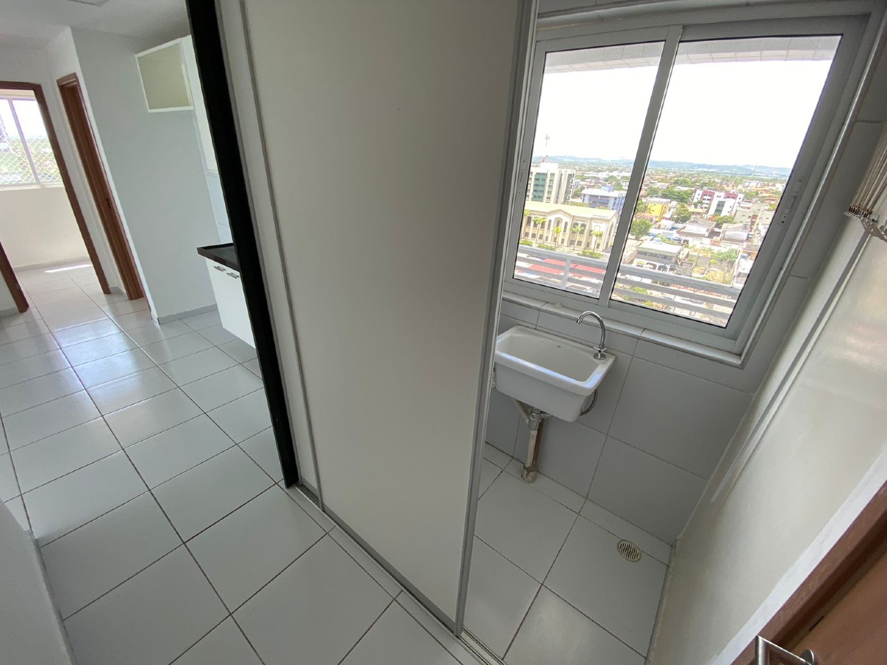 Apartamento para aluguel no Candeias: 