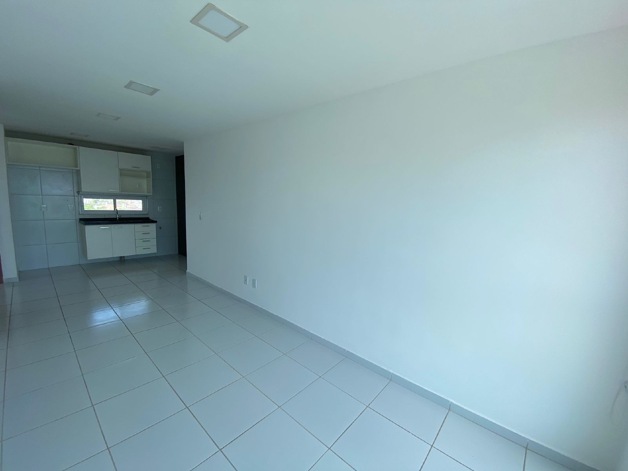 Apartamento para aluguel no Candeias: 