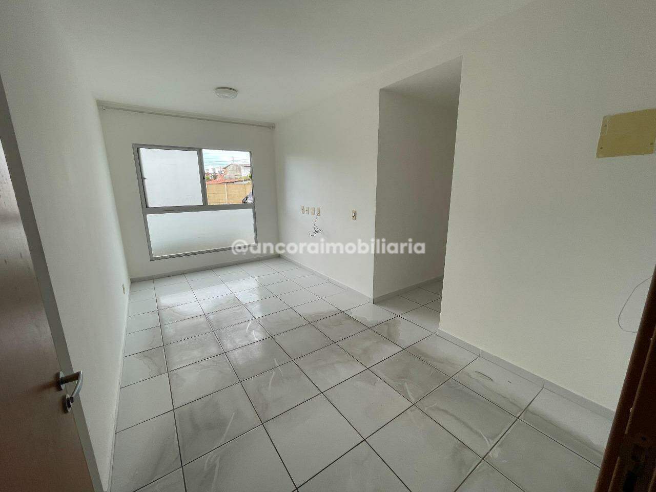 Apartamento para aluguel no Candeias: 