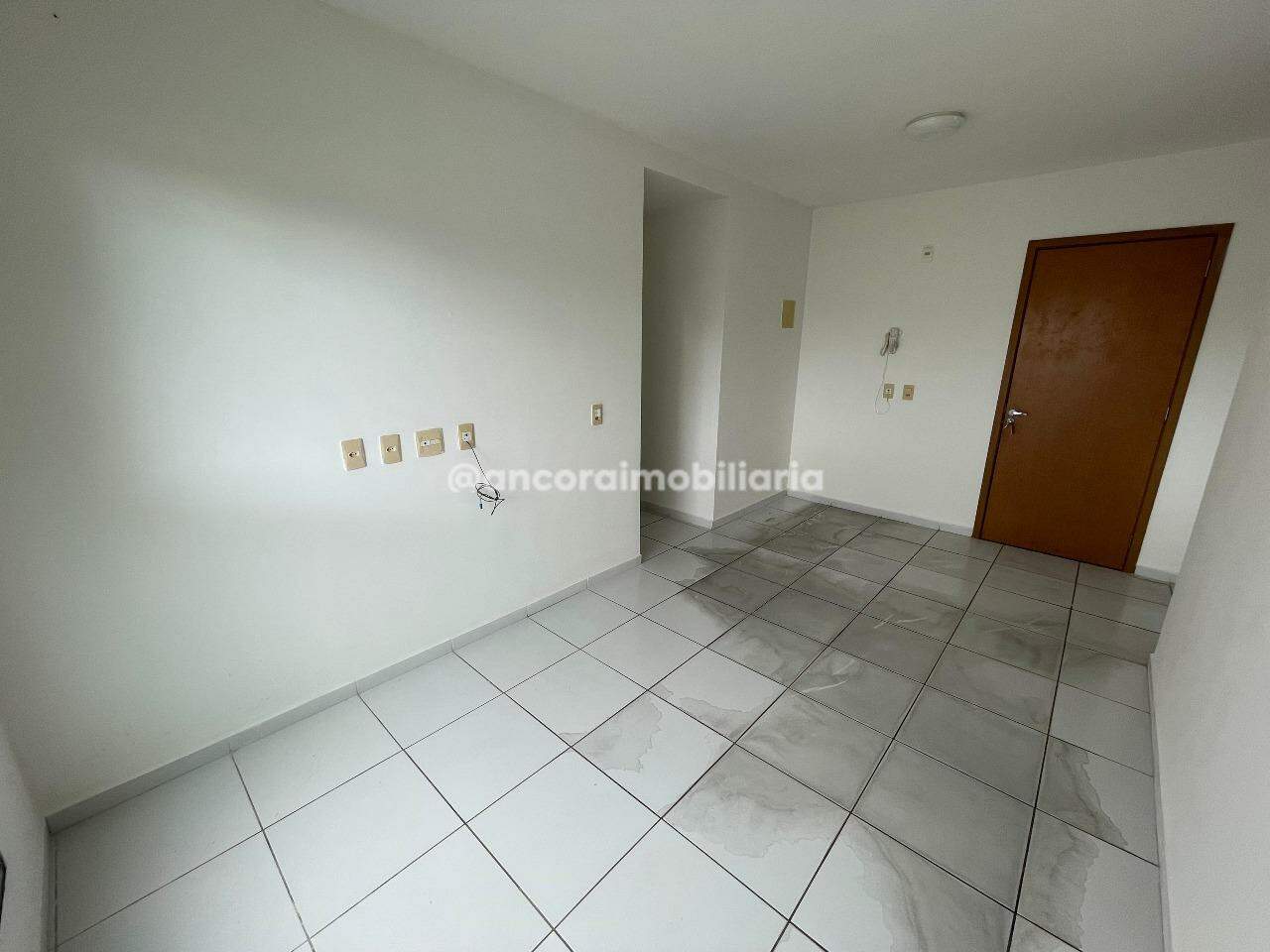 Apartamento para aluguel no Candeias: