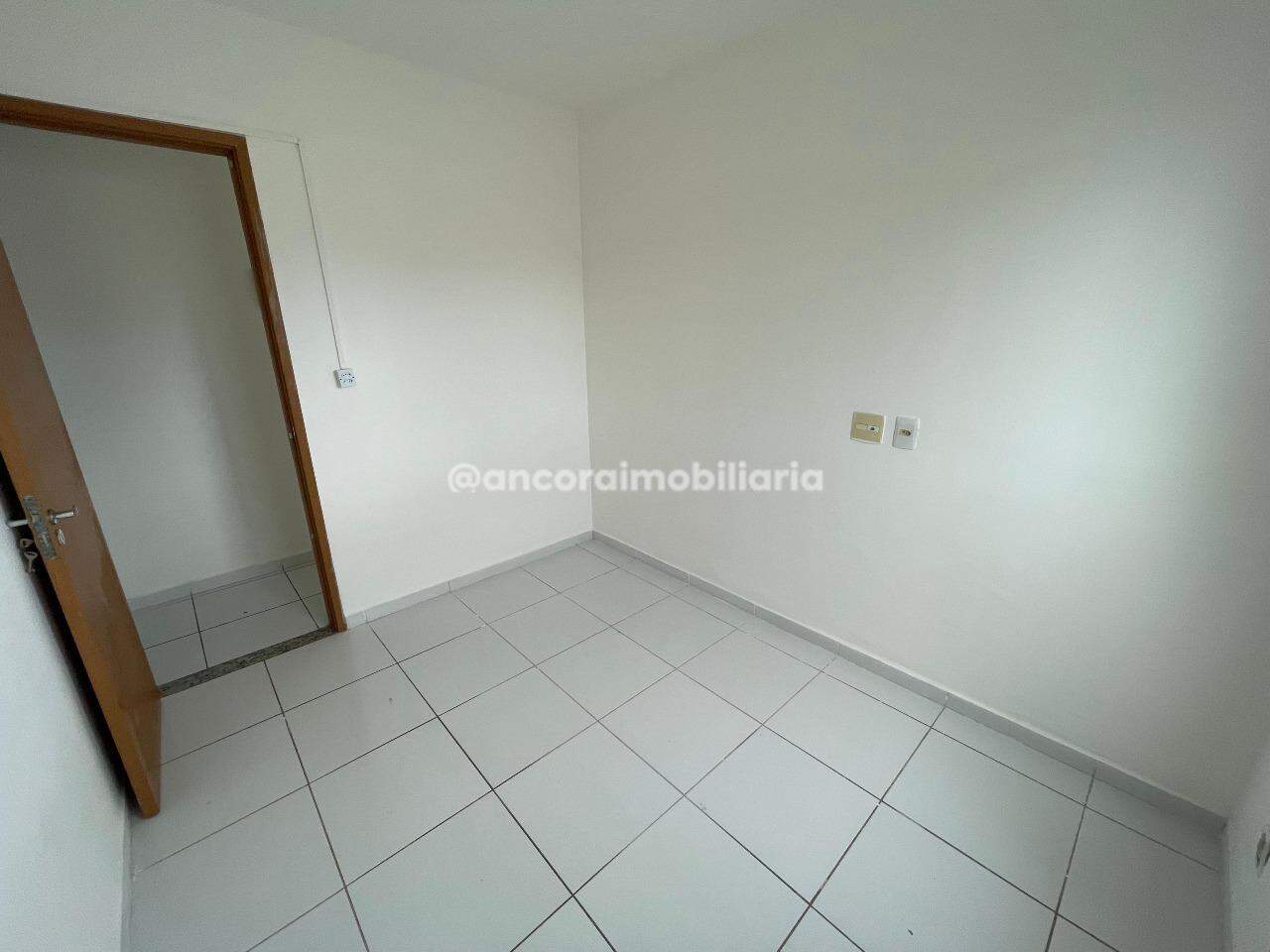 Apartamento para aluguel no Candeias: