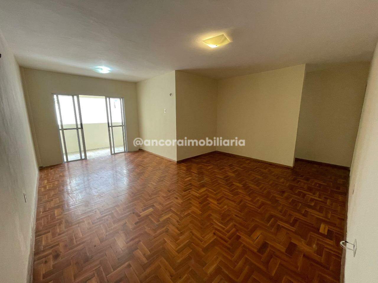Apartamento para aluguel no Pina: 