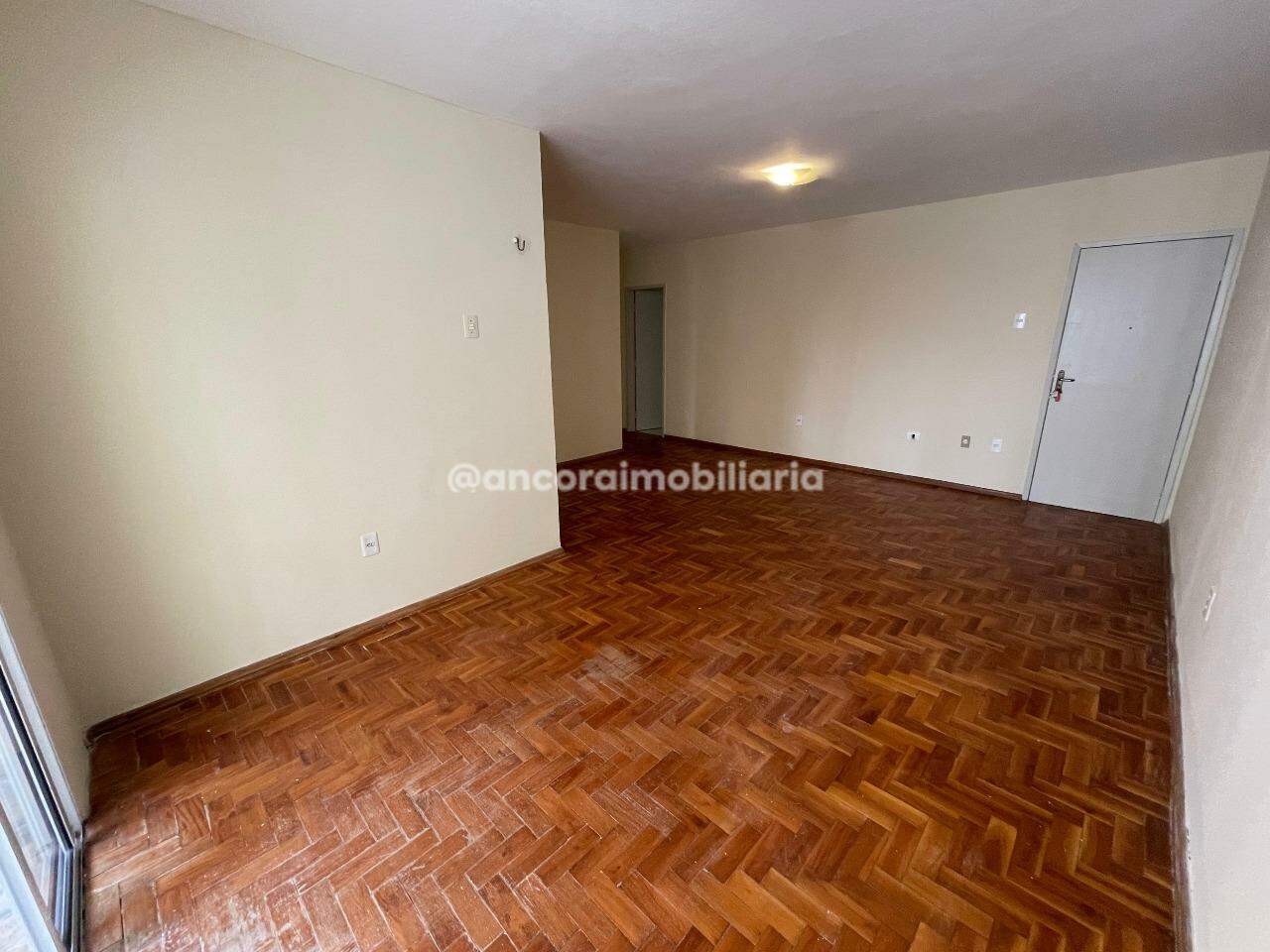 Apartamento para aluguel no Pina: 
