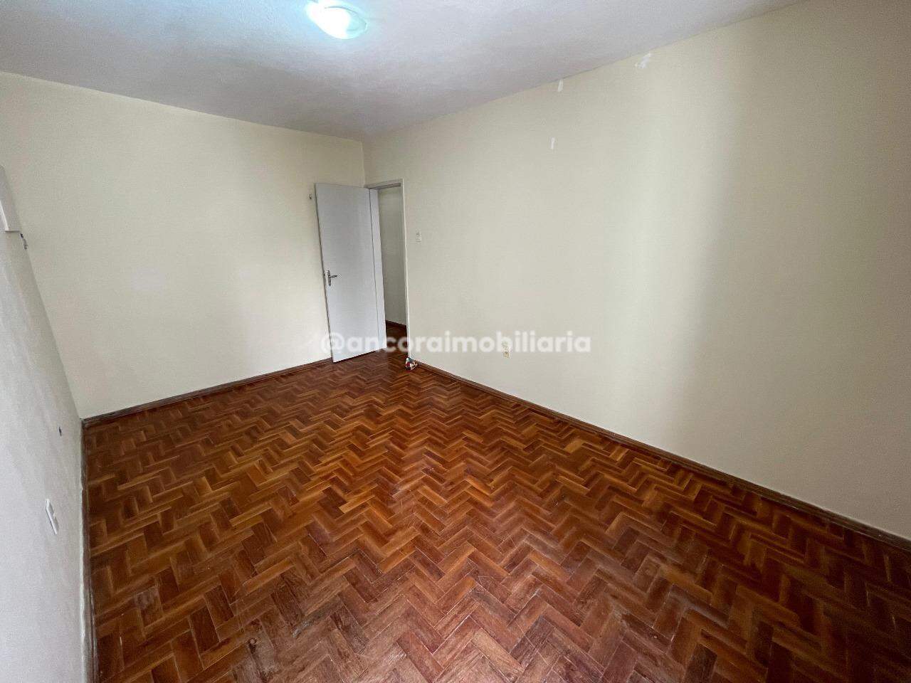 Apartamento para aluguel no Pina: 
