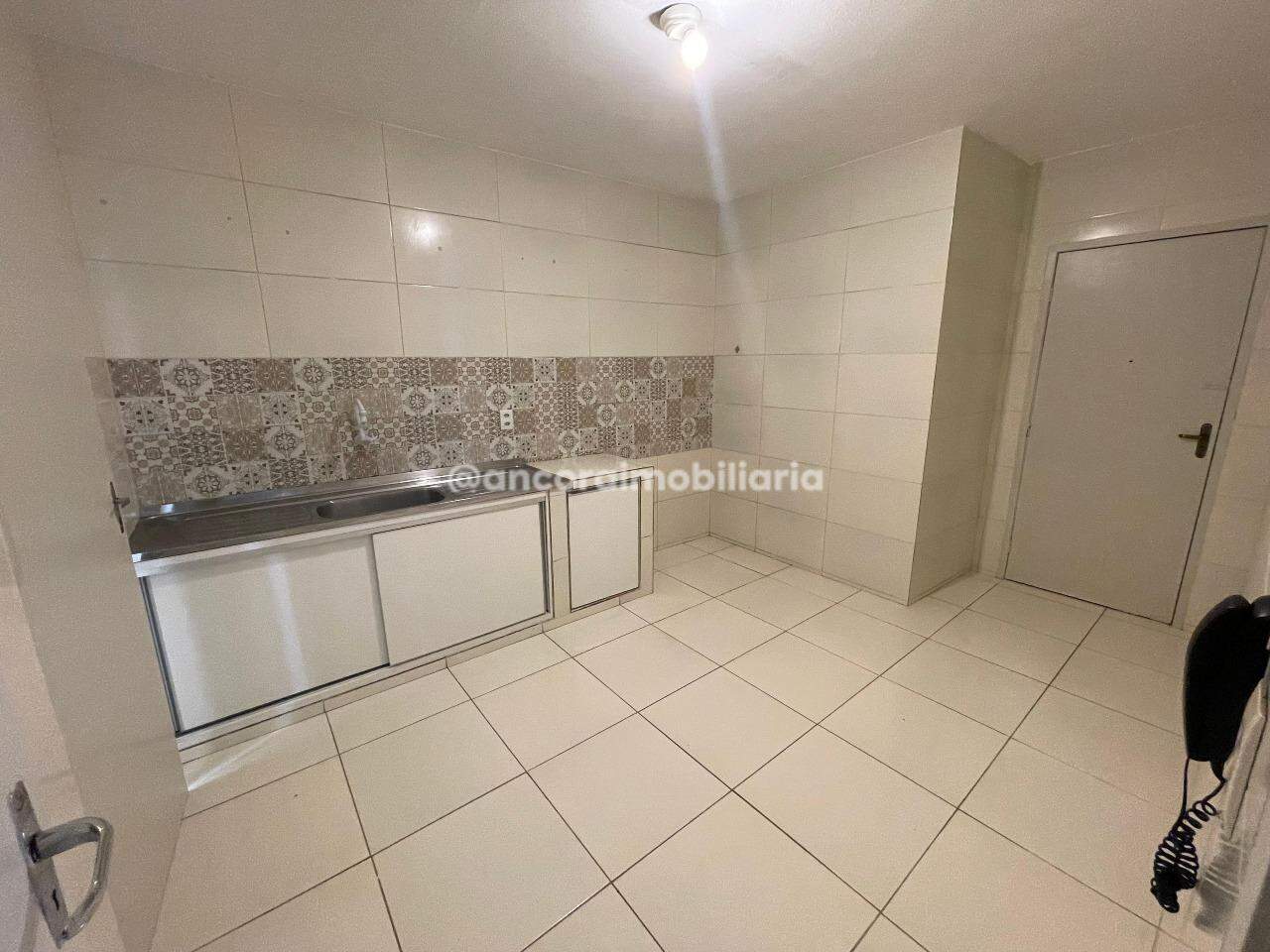 Apartamento para aluguel no Pina: 