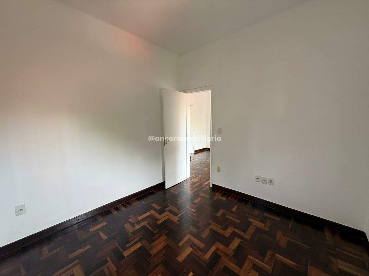 Apartamento para aluguel no Graças: 