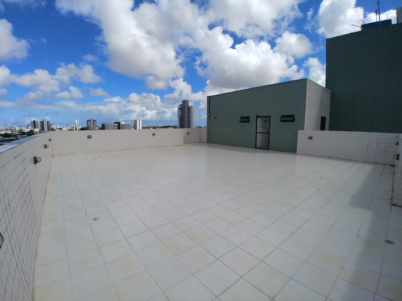 Apartamento para aluguel no Varzea: