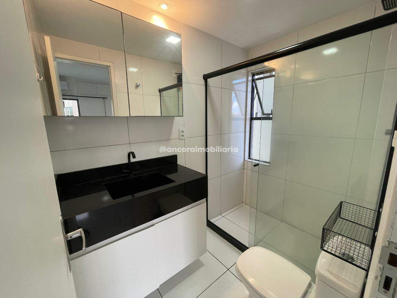 Apartamento para aluguel no Espinheiro: 