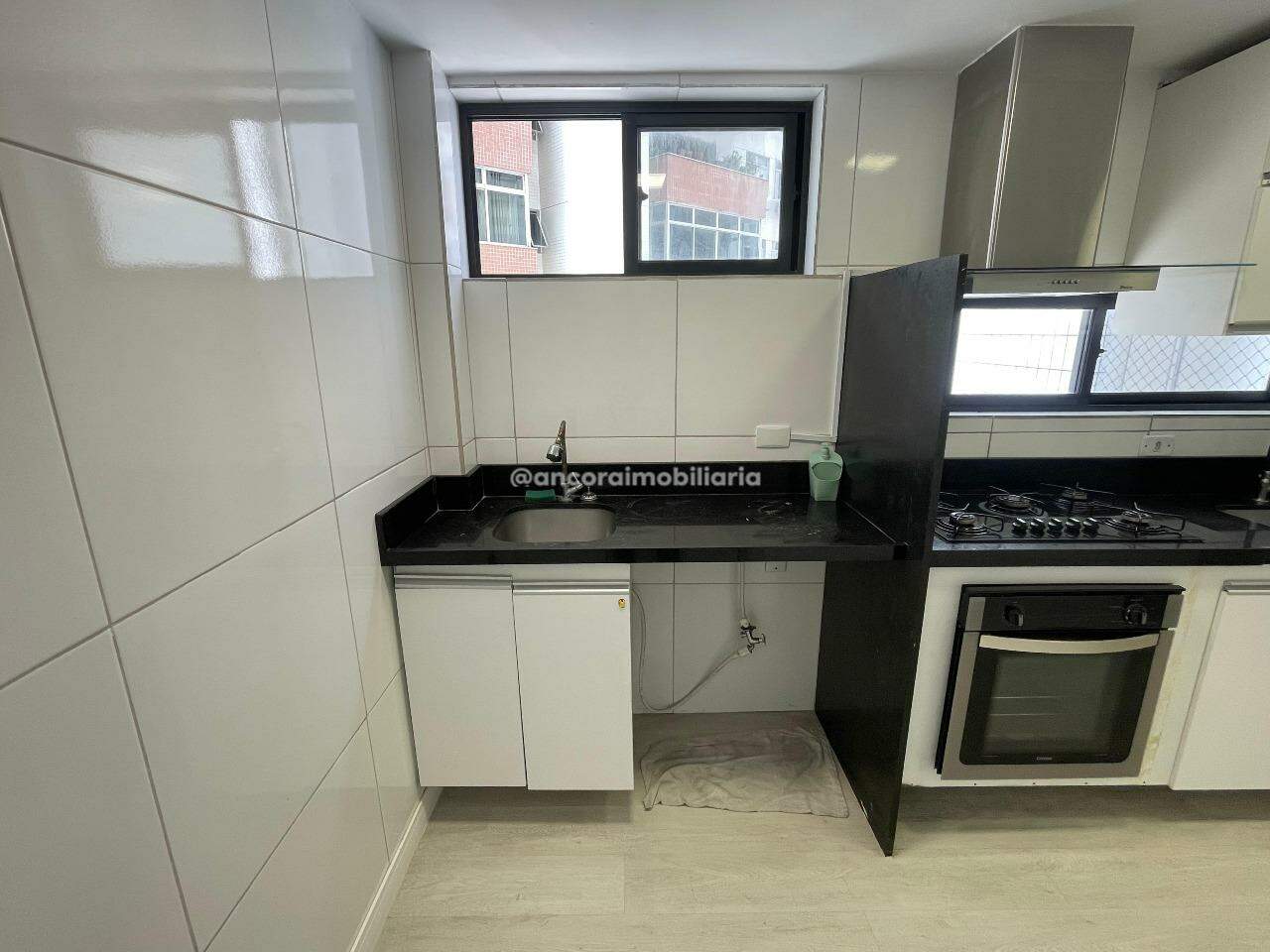 Apartamento para aluguel no Espinheiro: 