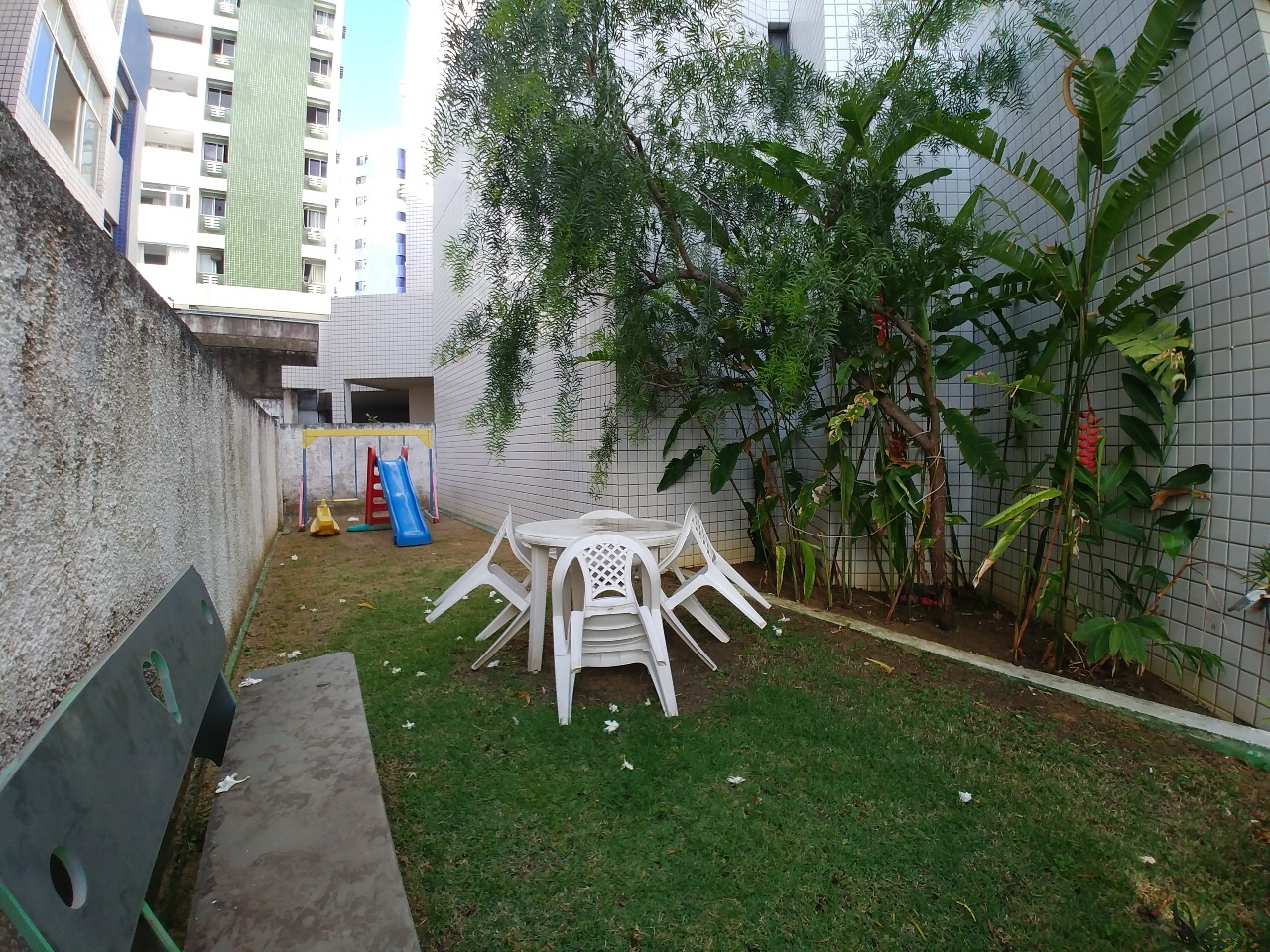 Apartamento para aluguel no Espinheiro: