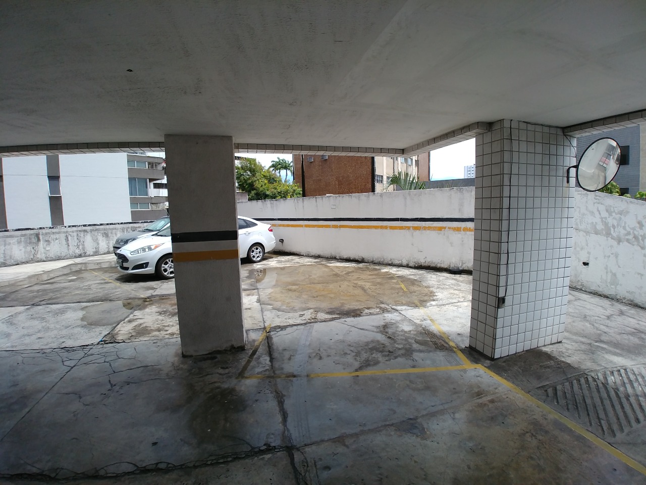 Apartamento para aluguel no Espinheiro: