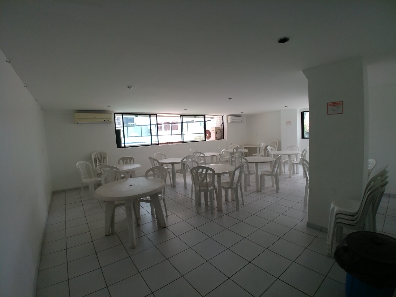 Apartamento para aluguel no Espinheiro: