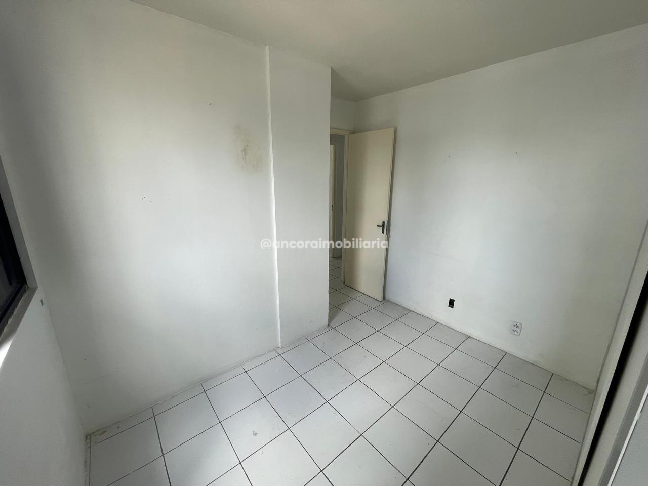 Apartamento para aluguel no Espinheiro: