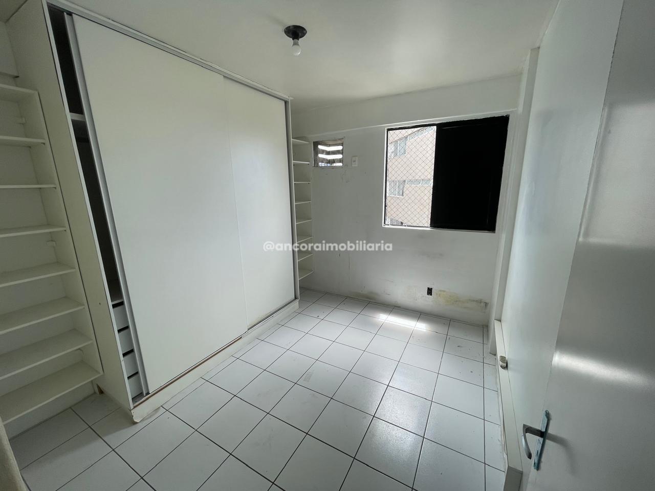 Apartamento para aluguel no Espinheiro: