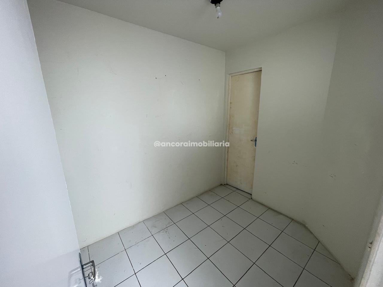 Apartamento para aluguel no Espinheiro: