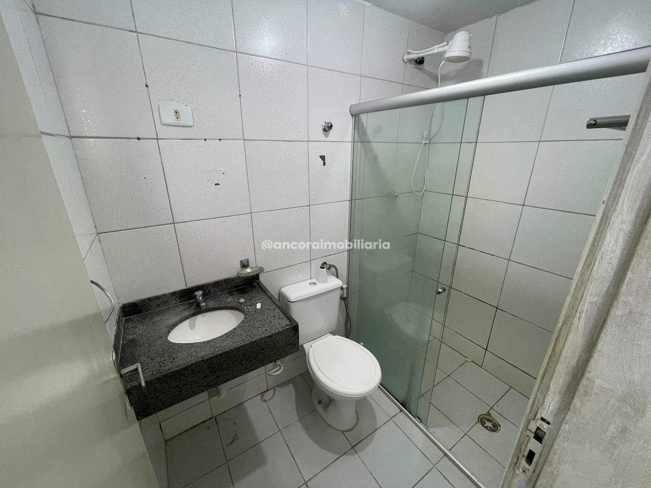 Apartamento para aluguel no Graças: 