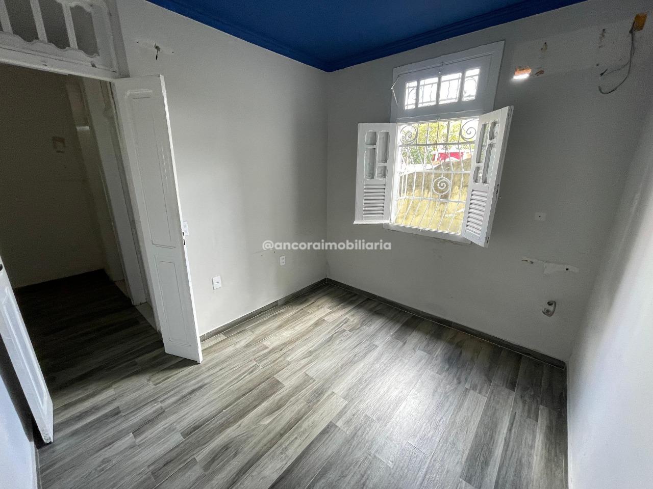 Casa Comercial para aluguel no Madalena: 