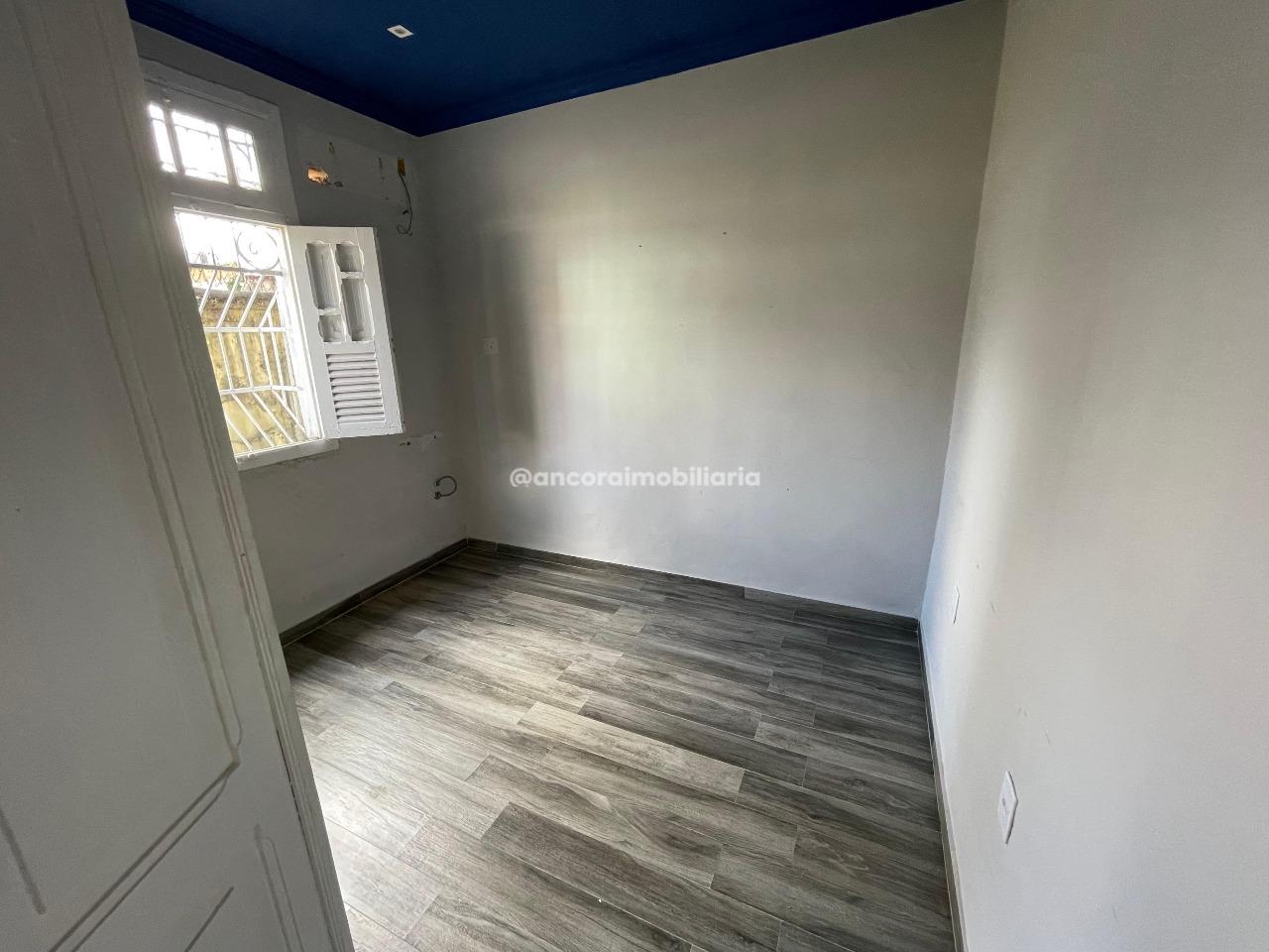 Casa Comercial para aluguel no Madalena: 