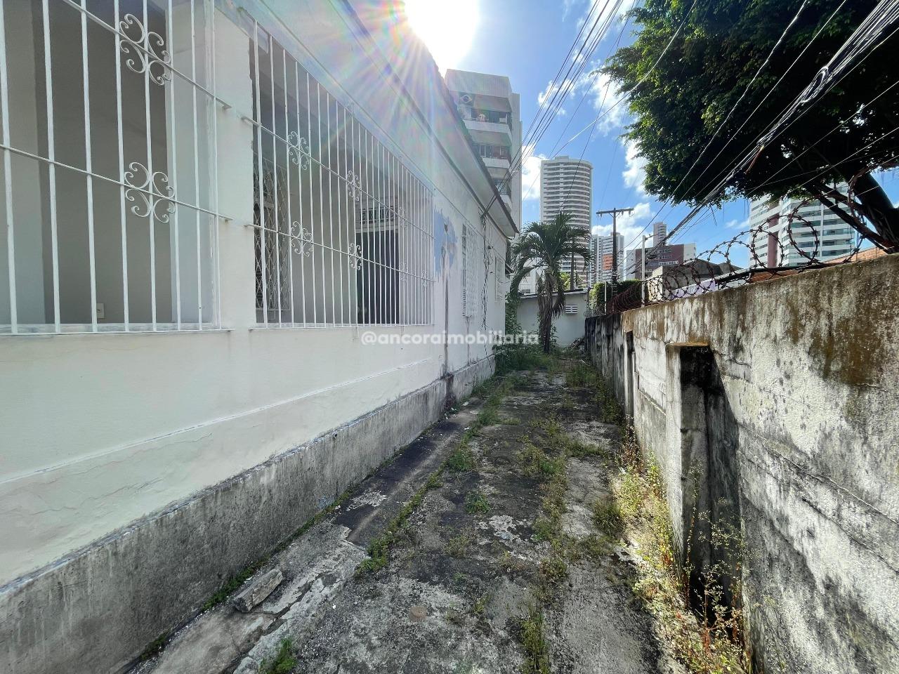 Casa Comercial para aluguel no Madalena: 