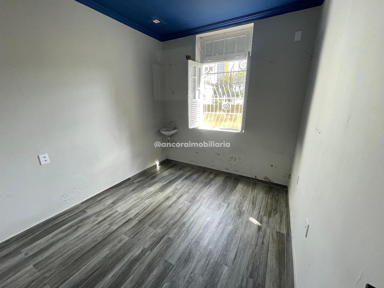 Casa Comercial para aluguel no Madalena: 