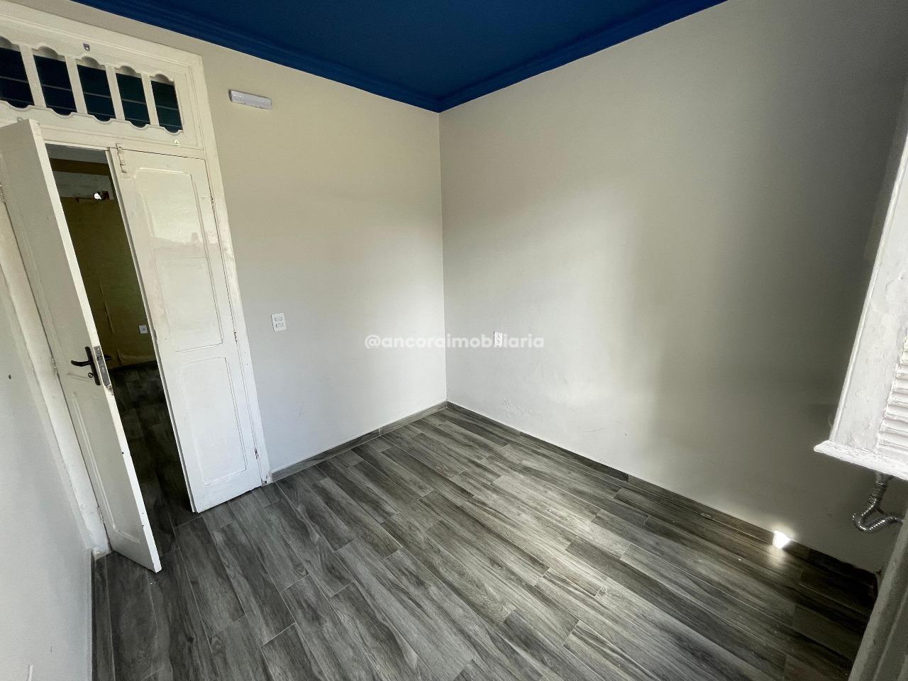 Casa Comercial para aluguel no Madalena: 