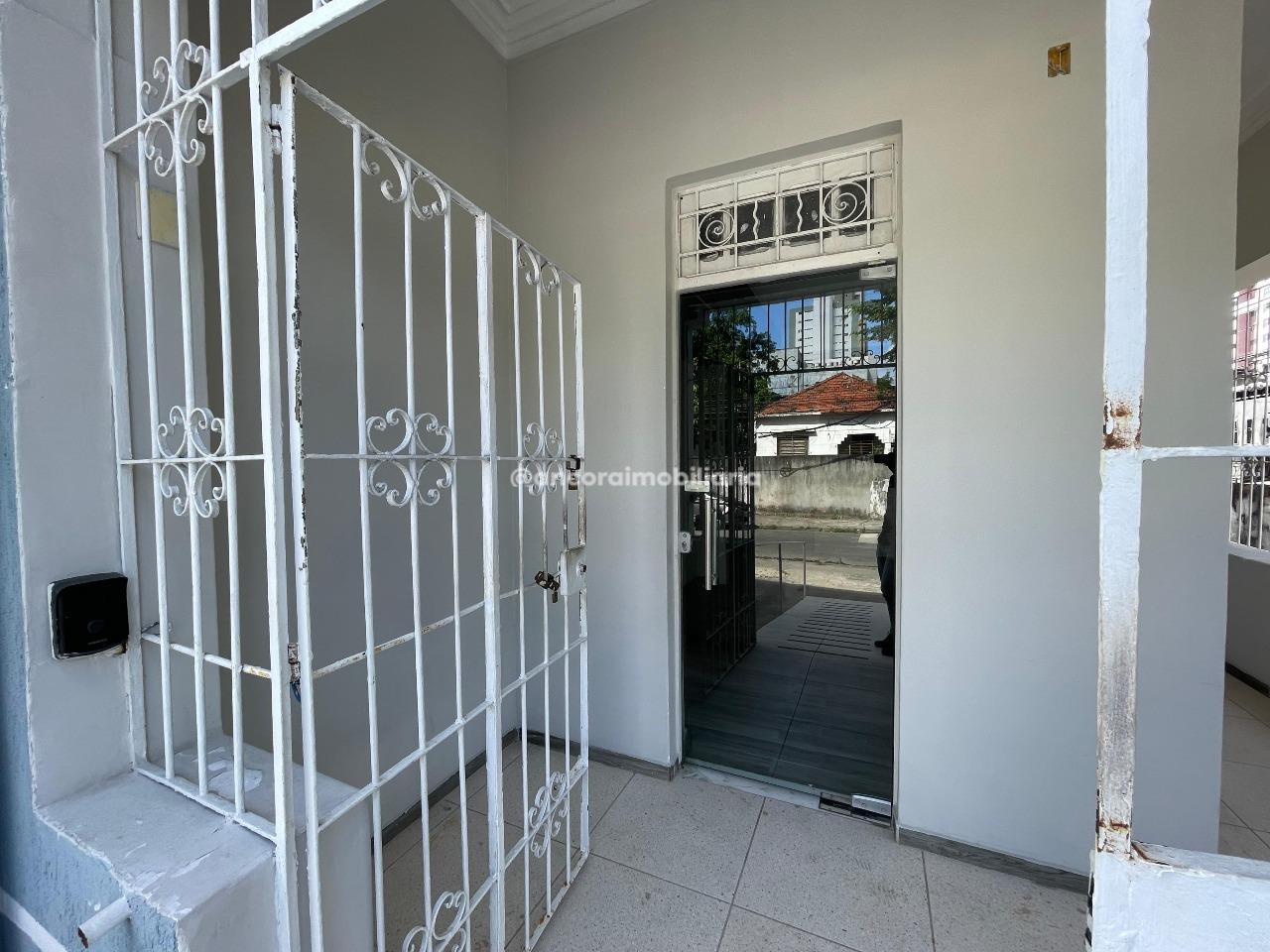 Casa Comercial para aluguel no Madalena: 