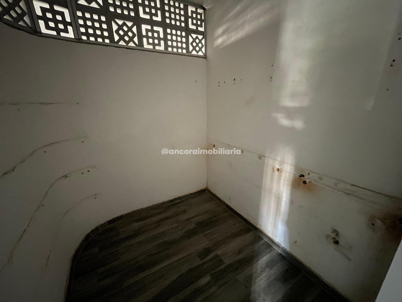 Casa Comercial para aluguel no Madalena: 