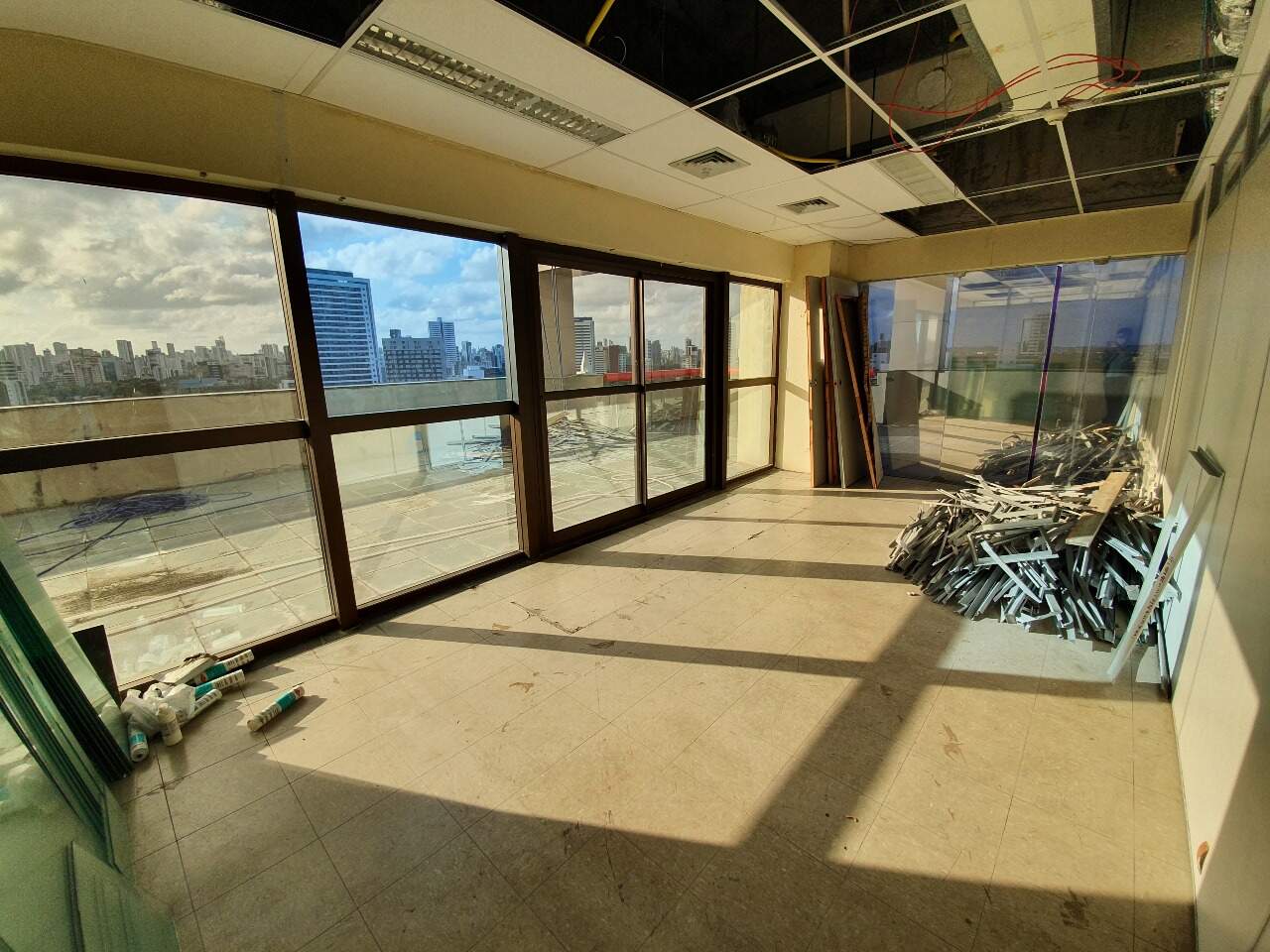Sala para aluguel no Boa Vista: 