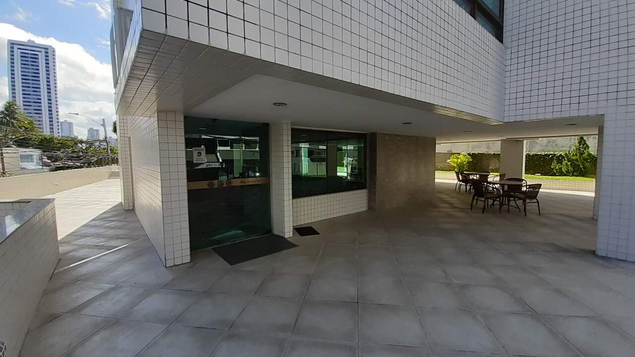 Apartamento à venda no Graças: Copa do salão de festas