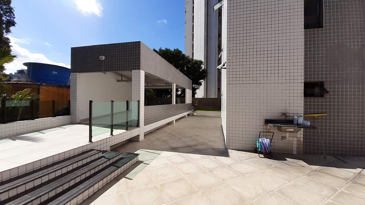 Apartamento à venda no Graças: Ambiente para exercícios
