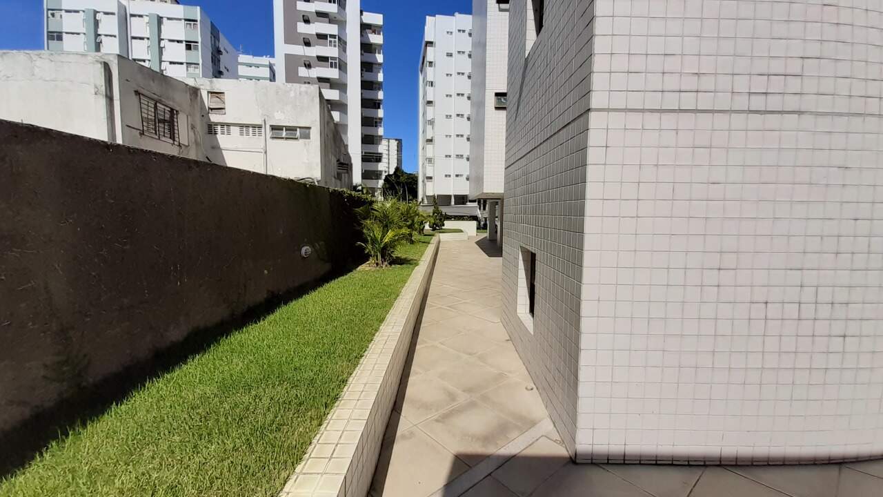 Apartamento à venda no Graças: 