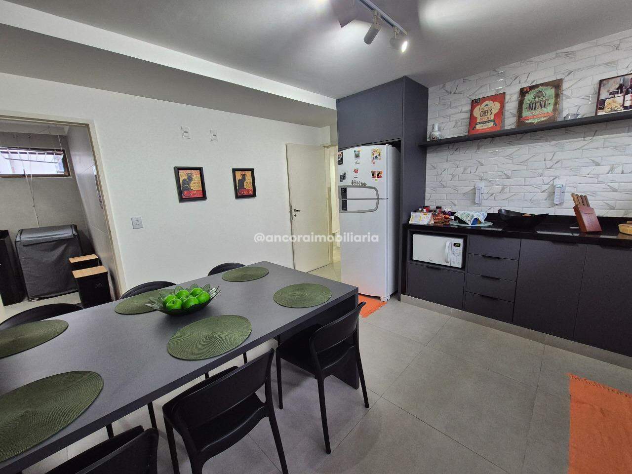 Apartamento à venda no Graças: 