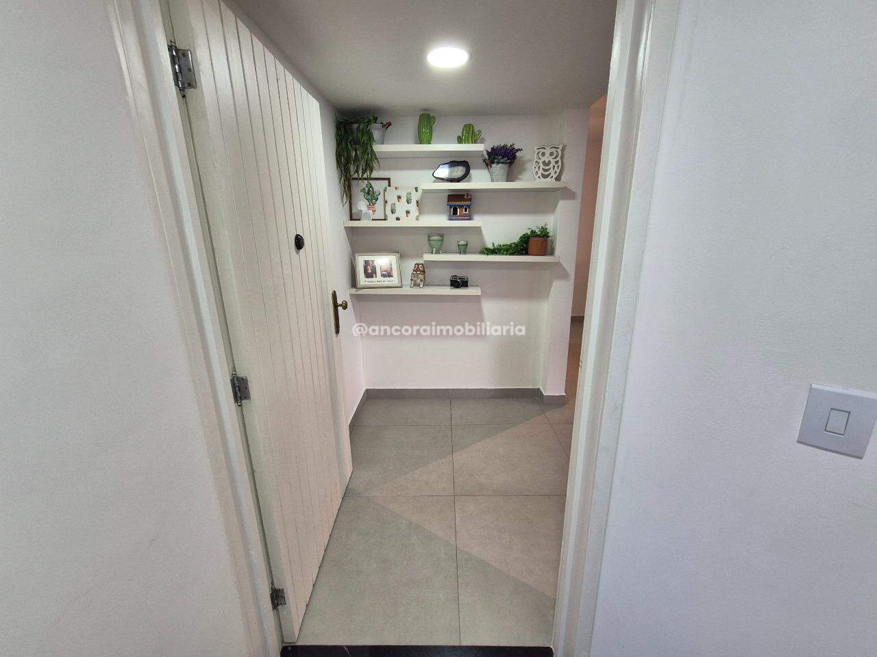Apartamento à venda no Graças: 