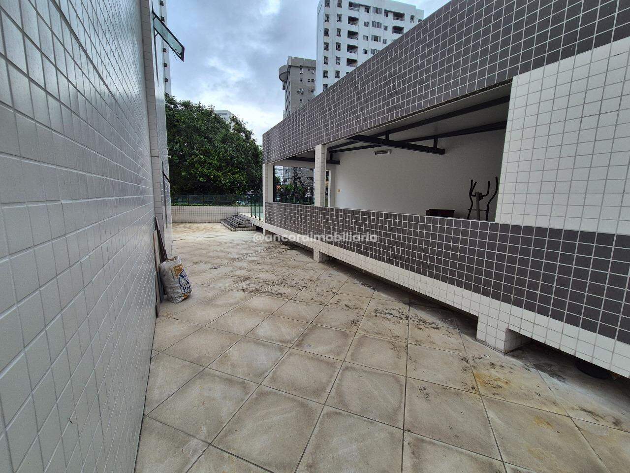 Apartamento à venda no Graças: 