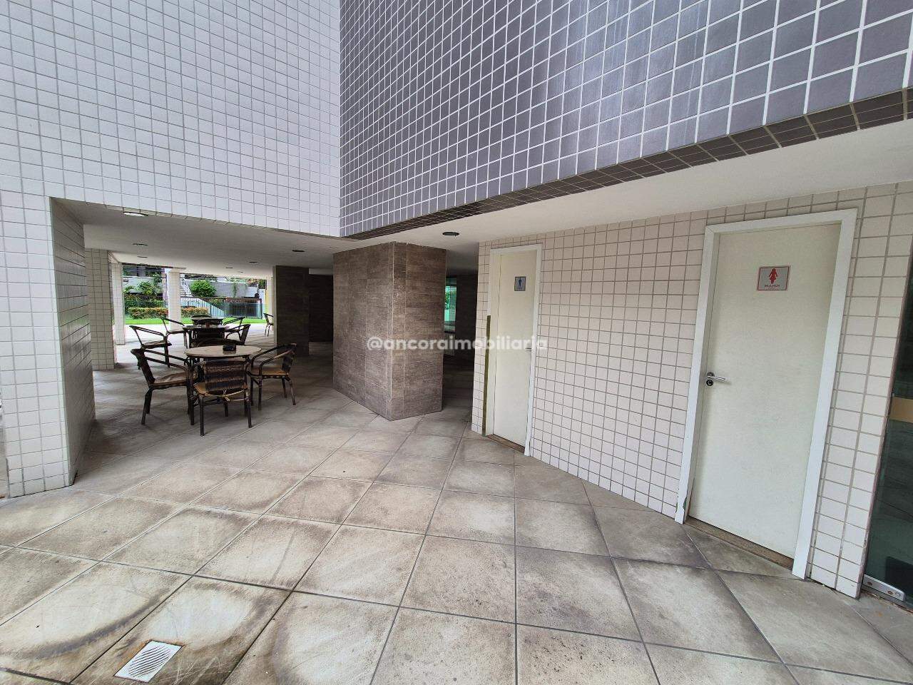 Apartamento à venda no Graças: 