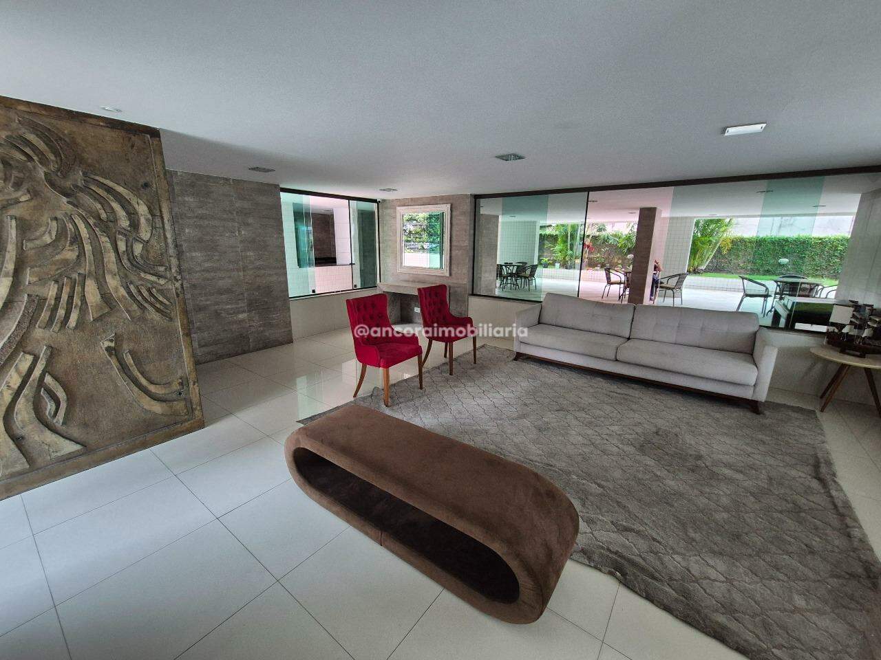 Apartamento à venda no Graças: 