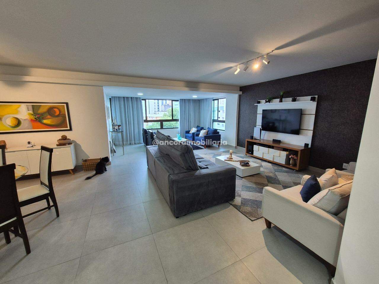 Apartamento à venda no Graças: 