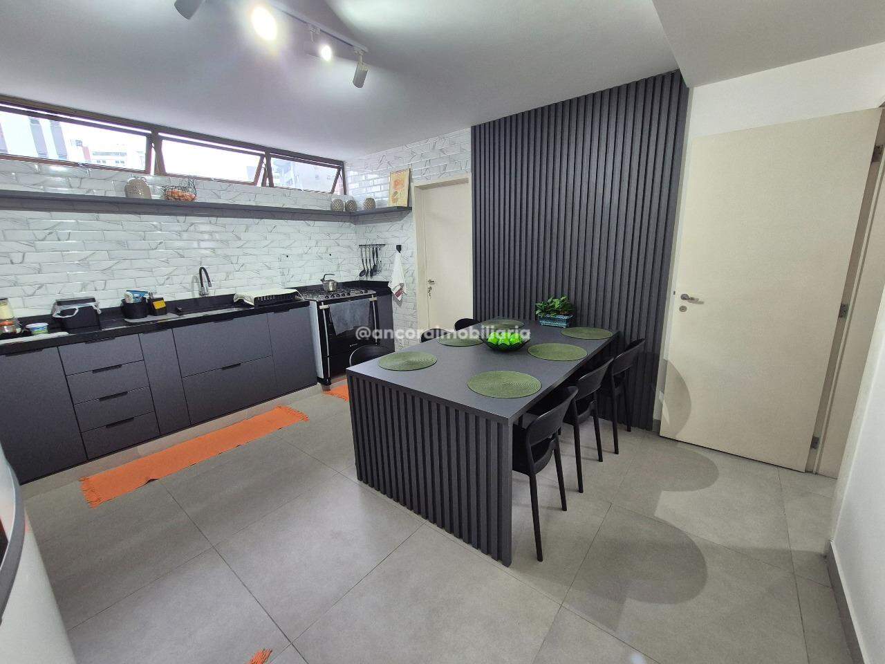 Apartamento à venda no Graças: 
